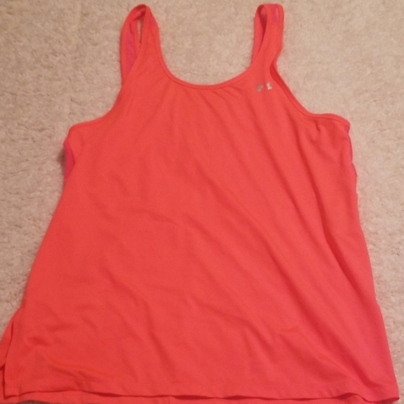 Under Armor Workout Tank Top - Picture 3 of 3